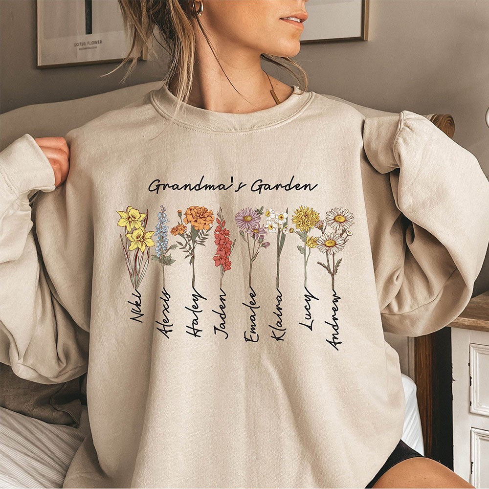 Customized Birth Flower Tshirt/Hoodie/Crewneck Mother's Day Gift